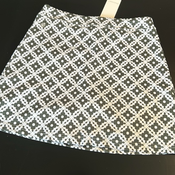 Ekouaer skort - Picture 6 of 6
